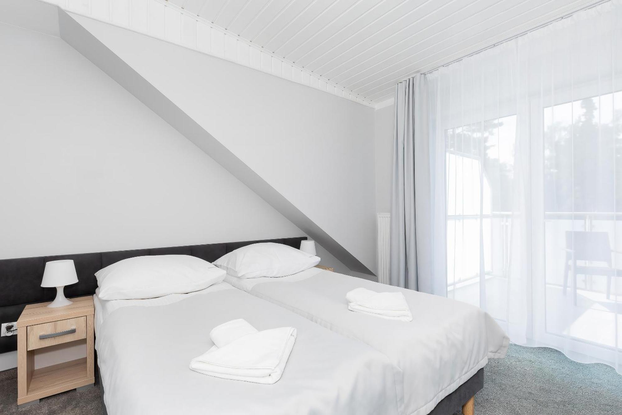 Apartamenty Angela Pobierowo Eksteriør billede